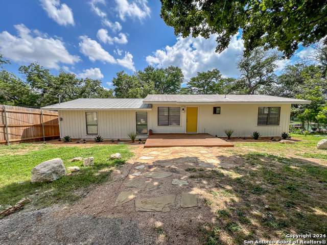 Details for 2075 Kuehler Ave, New Braunfels, TX 78130