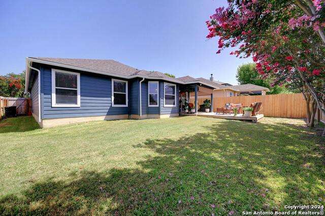 Listing photo id 24 for 3306 Whisper Haven