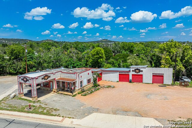 Details for 1700 Broadway, Kerrville, TX 78028