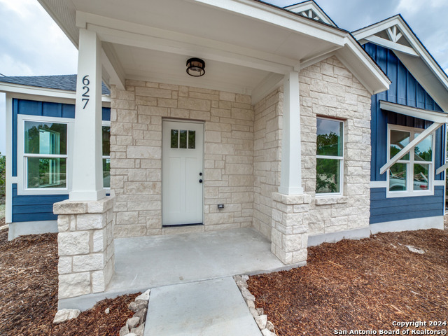 Details for 627 Indian Trl, Spring Branch, TX 78070