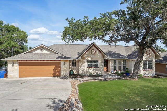 Details for 325 Lorne Rd, Canyon Lake, TX 78133