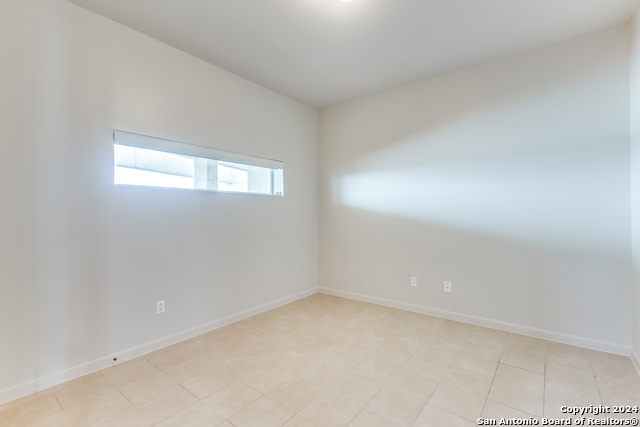 Image 16 of 23 For 17902 La Cantera Pkwy  512