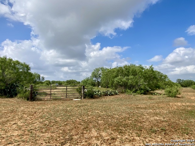 Listing photo id 6 for Tbd Shale Road