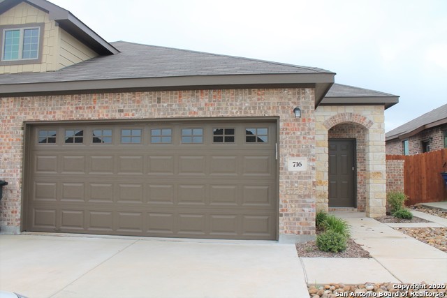 Details for 716 Creekside Circle, New Braunfels, TX 78130