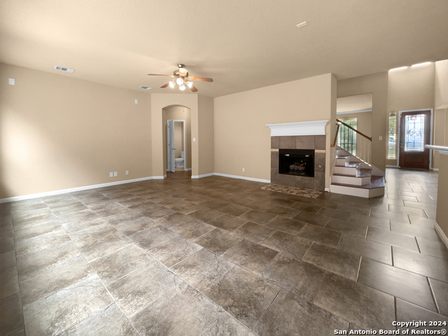 Image 3 of 21 For 3317 Navasota Cir