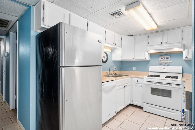 Image 16 of 50 For 810 Banyan Beach Dr 126