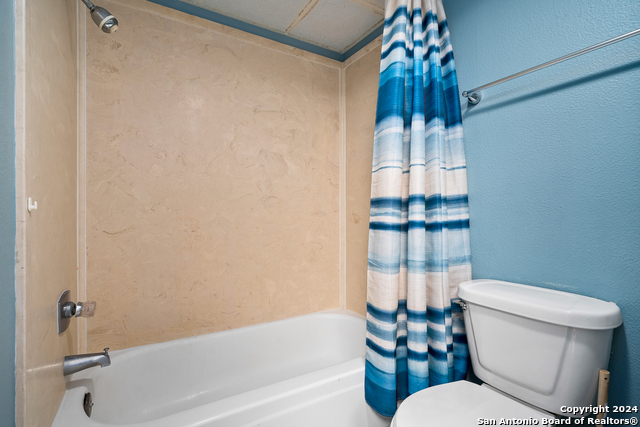 Image 22 of 50 For 810 Banyan Beach Dr 126