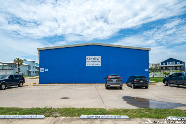 Image 39 of 50 For 810 Banyan Beach Dr 126