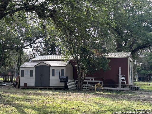 Image 6 of 17 For 402 Galveston St