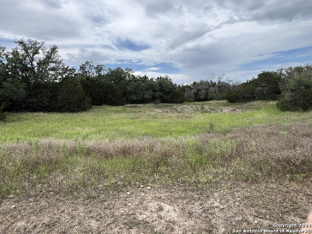 Image 10 of 29 For 1984 North Grape Creek Rd