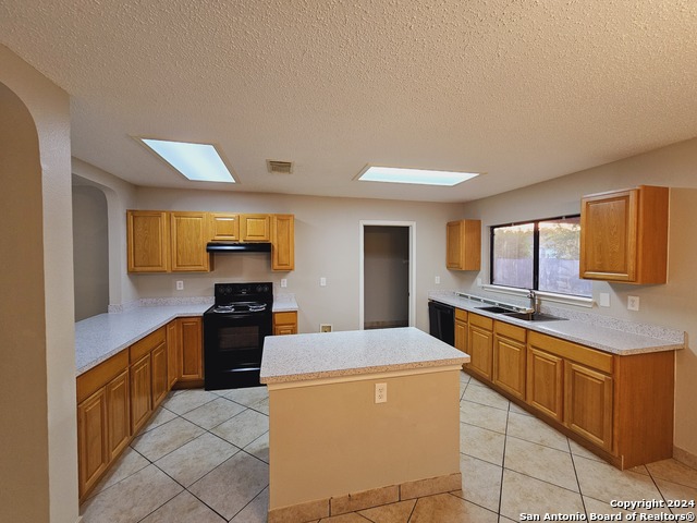 Image 11 of 20 For 7807 Pecan Heights