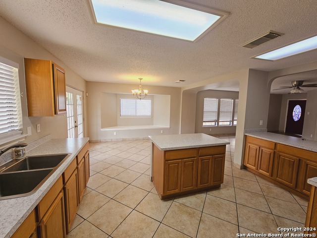 Image 15 of 20 For 7807 Pecan Heights