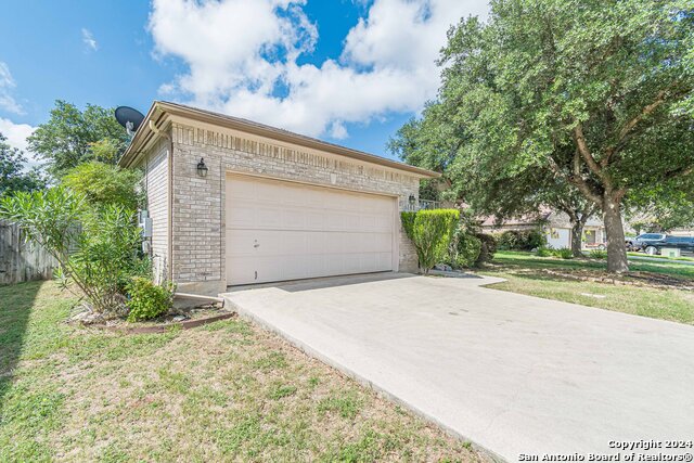 Details for 1763 Oak Gln, New Braunfels, TX 78132