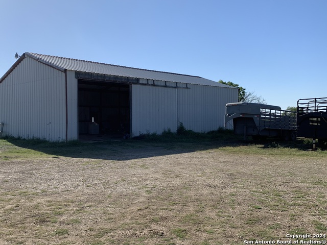 Details for 1667 Cr 345  , Knippa, TX 78870