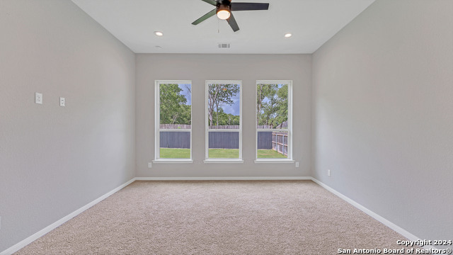 Listing photo id 22 for 241 Sandpiper Ln