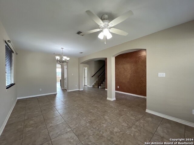 Image 8 of 50 For 23222 Woodlawn Ridge