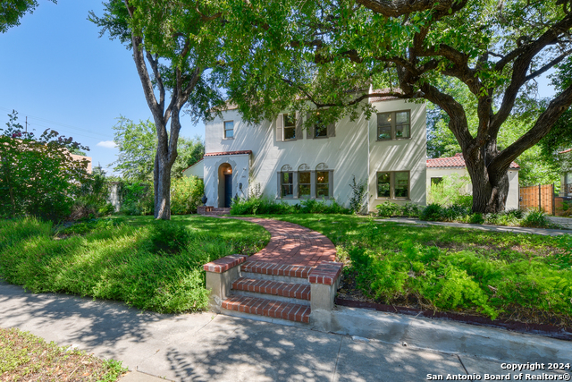 Details for 343 Hollywood Ave W, San Antonio, TX 78212