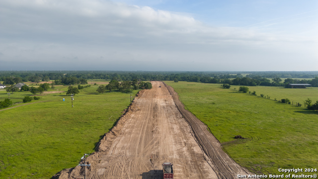 Image 19 of 33 For 10283 Panther Creek Drive