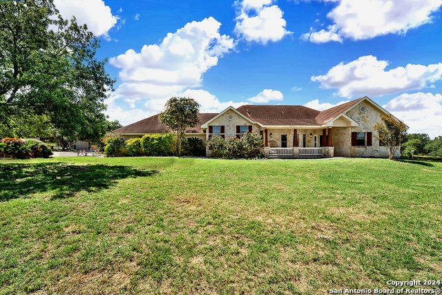 Details for 147 Rambling Trail Dr, La Vernia, TX 78121