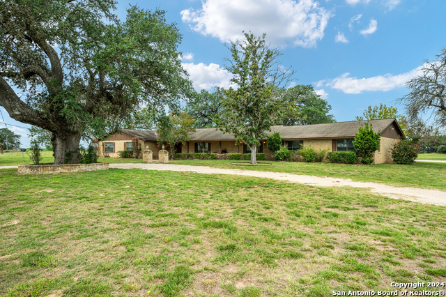 Image 2 of 50 For 1095 Uvalde St