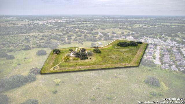 Image 32 of 50 For 1095 Uvalde St