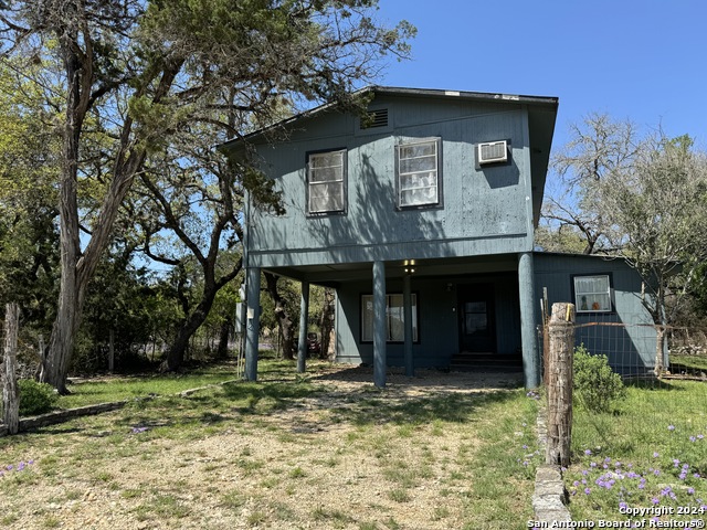 Details for 406 Frio Rd  , Bandera, TX 78003