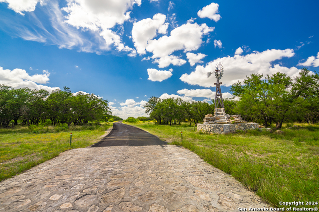 Listing photo id 18 for Tbd E Y O Ranch Road