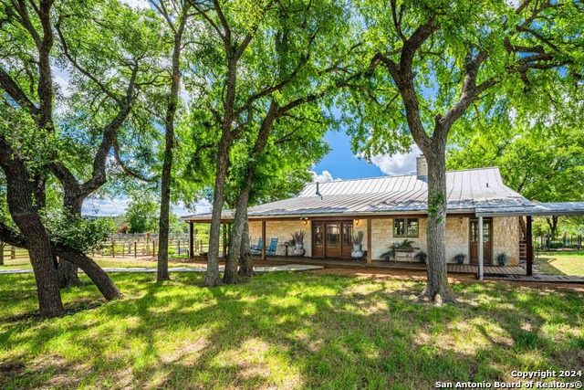 Details for 9352 Ranch Road 783, Harper, TX 78631