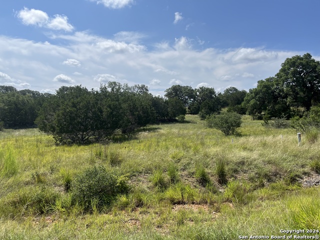 Details for 137, 138 Palomino, Bandera, TX 78003