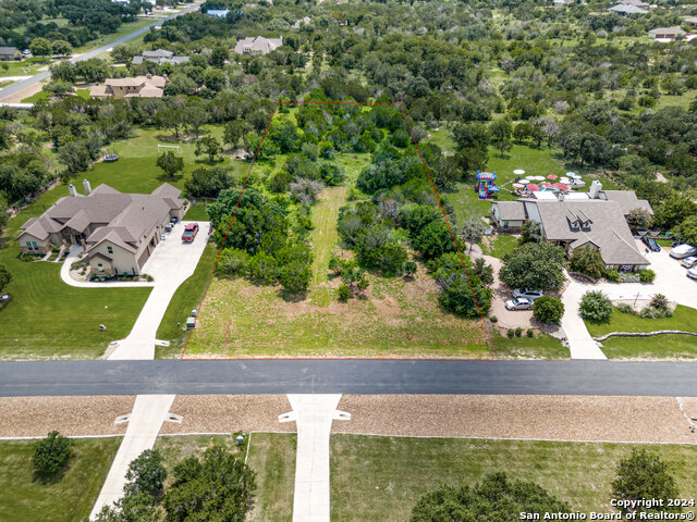 Details for 817 Oak Bluff Trl, New Braunfels, TX 78132