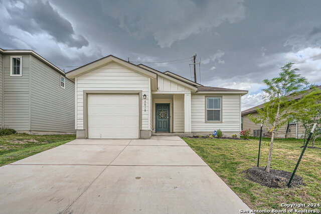 Listing photo id 0 for 5818 Kendall Prairie