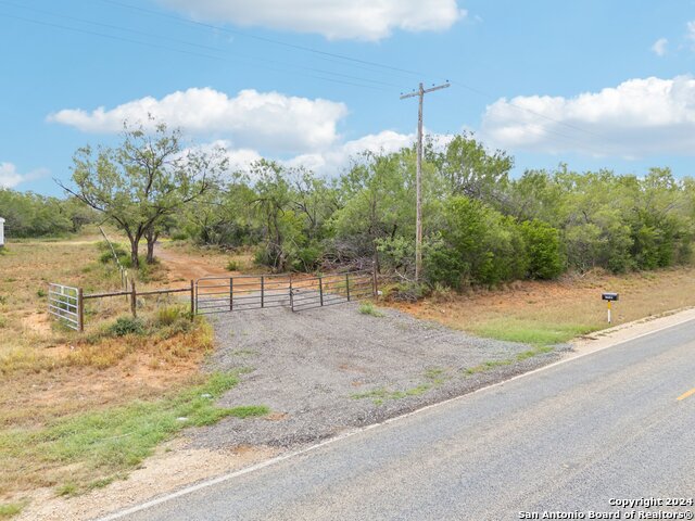 Image 7 of 12 For 16653 Fm 1333