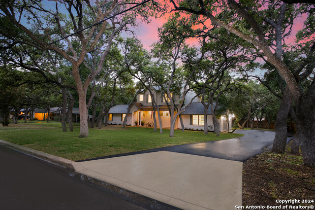 Details for 135 Canyon Creek, Hollywood Park, TX 78232