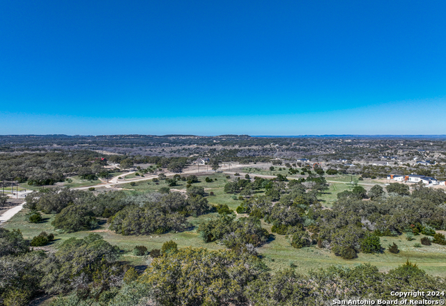 Image 18 of 20 For 114 Sabinas Creek Ranch Rd