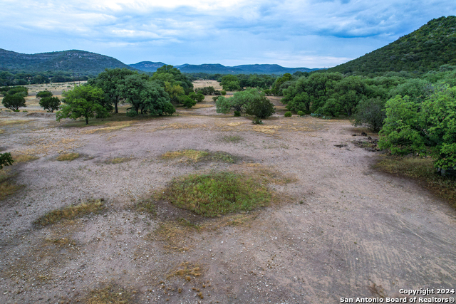 Image 79 of 84 For 20462 Tx Hwy 55 S