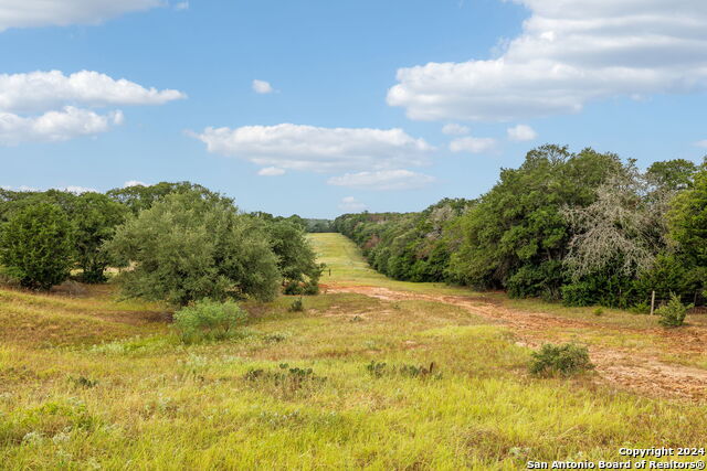 Image 14 of 50 For 264 Red Rock Ranch Rd