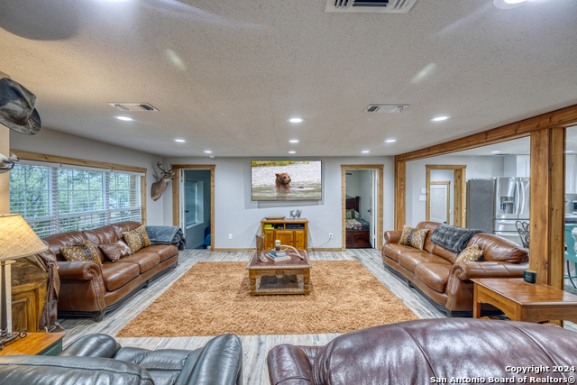 Listing photo id 14 for 20457 Hwy 55 S