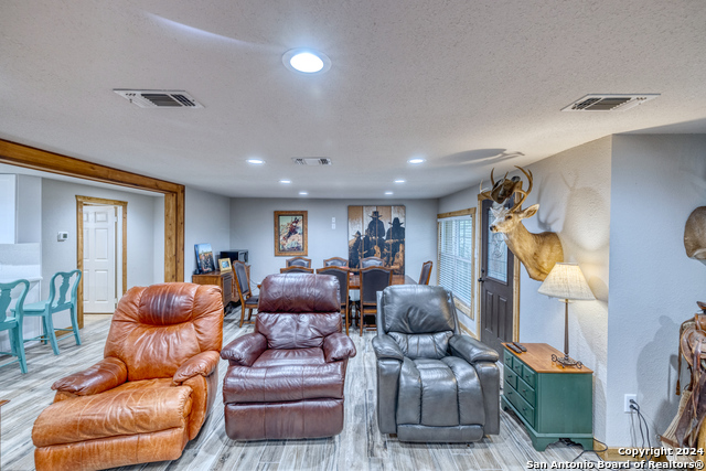 Listing photo id 22 for 20457 Hwy 55 S