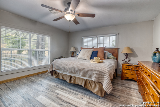 Listing photo id 26 for 20457 Hwy 55 S