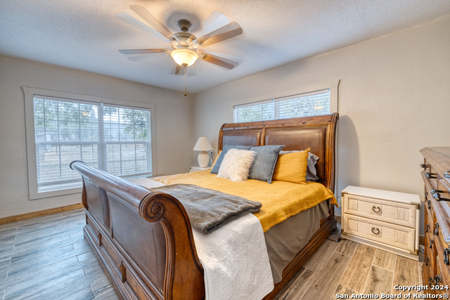 Listing photo id 27 for 20457 Hwy 55 S