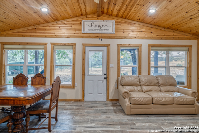 Listing photo id 28 for 20457 Hwy 55 S