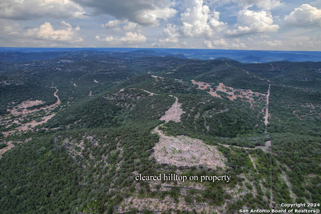 Listing photo id 39 for 20457 Hwy 55 S