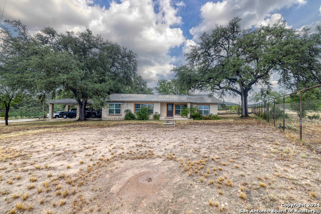 Listing photo id 3 for 20457 Hwy 55 S