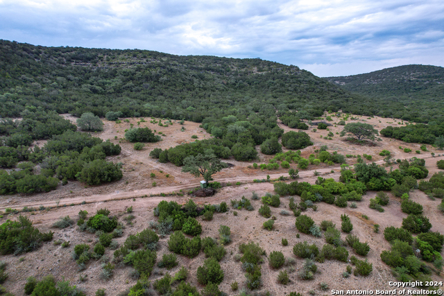 Listing photo id 52 for 20457 Hwy 55 S