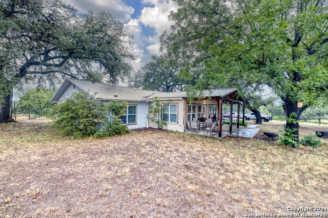 Listing photo id 5 for 20457 Hwy 55 S