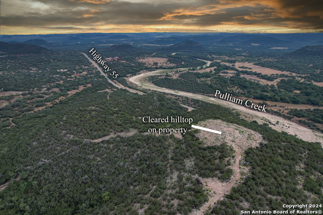 Listing photo id 74 for 20457 Hwy 55 S