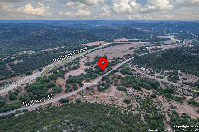 Listing photo id 76 for 20457 Hwy 55 S