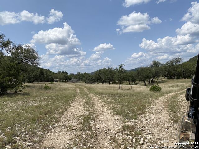Listing photo id 89 for 20457 Hwy 55 S
