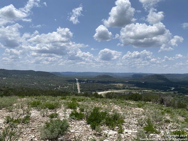 Listing photo id 93 for 20457 Hwy 55 S