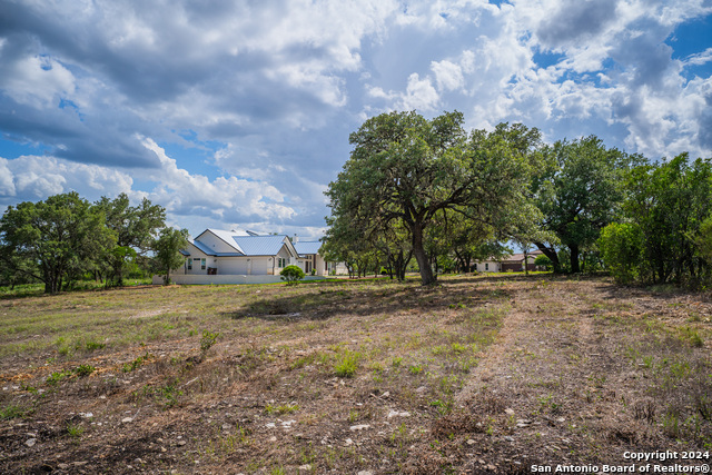 Listing photo id 20 for 13402 Lucas Cir